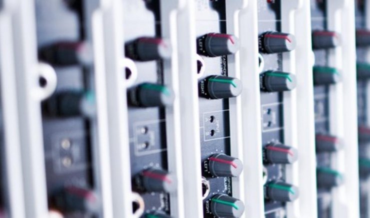 ABSheadphoneampsclosuupabstract